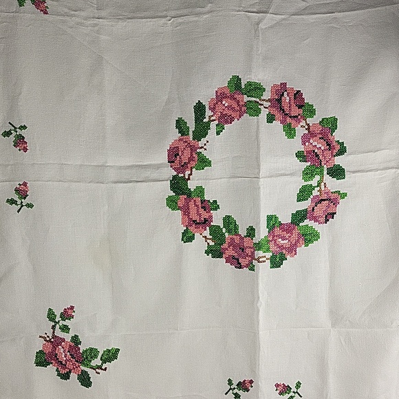 Other - Vintage Embroidered Linen Tablecloth 47.5"x50 Handmade